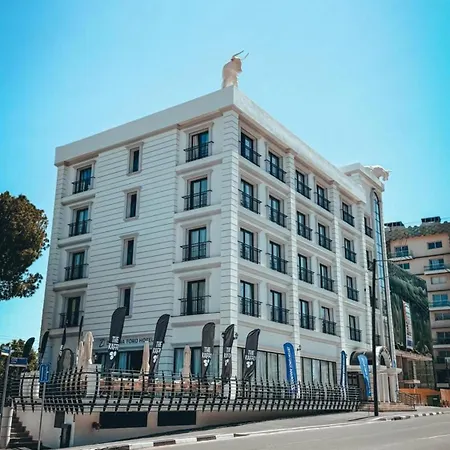 Dorana Toro Hotel *